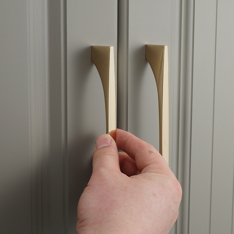Pegangan Pintu Kabinet Dapur E - Drawer Pull Gold ulasan dan harga